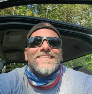 Meet your Posher, Chuck